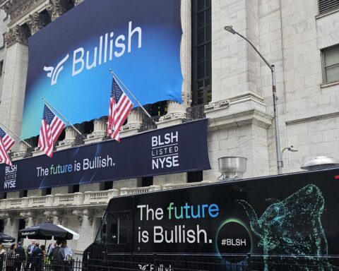 Bullish reçoit un objectif de prix de 55 $ de KBW, l'expansion américaine considérée comme un catalyseur clé