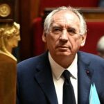 Burger King se moque de François Bayrou après sa chute, les internautes s'amusent