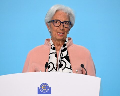 Christine Lagarde appelle l'UE à imposer des normes strictes pour les stablecoins étrangers