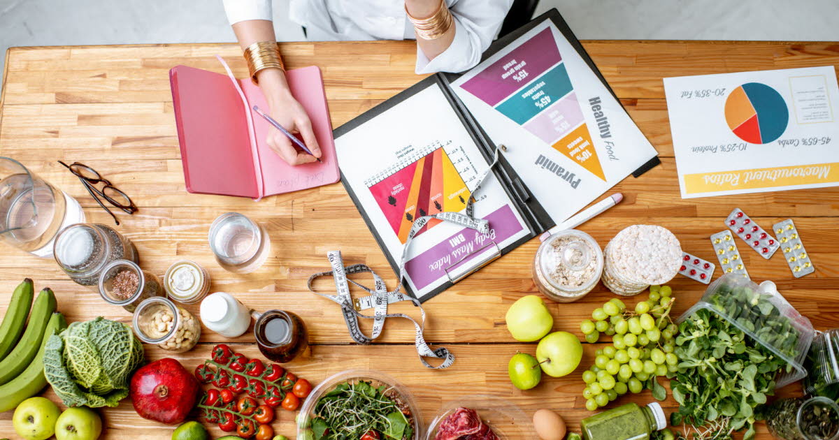 Comprendre la différence entre diététicien et nutritionniste en France