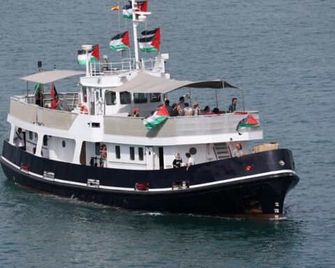 Critique de la participation de François Piquemal à la flottille pour Gaza provoque des réactions au sein des Écologistes