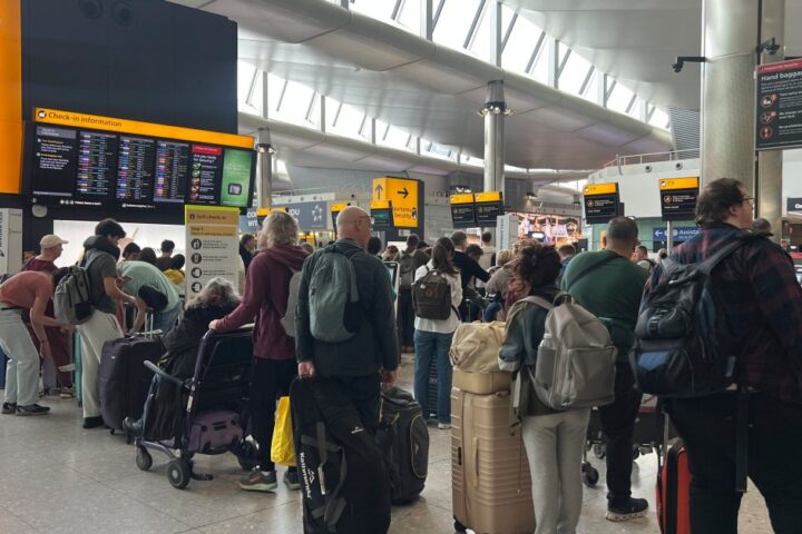 Cyberattaque provoque des retards massifs dans les aéroports internationaux européeens