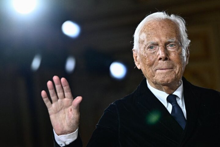 Décès de Giorgio Armani, icône de la mode, à l'âge de 91 ans, annonce son groupe