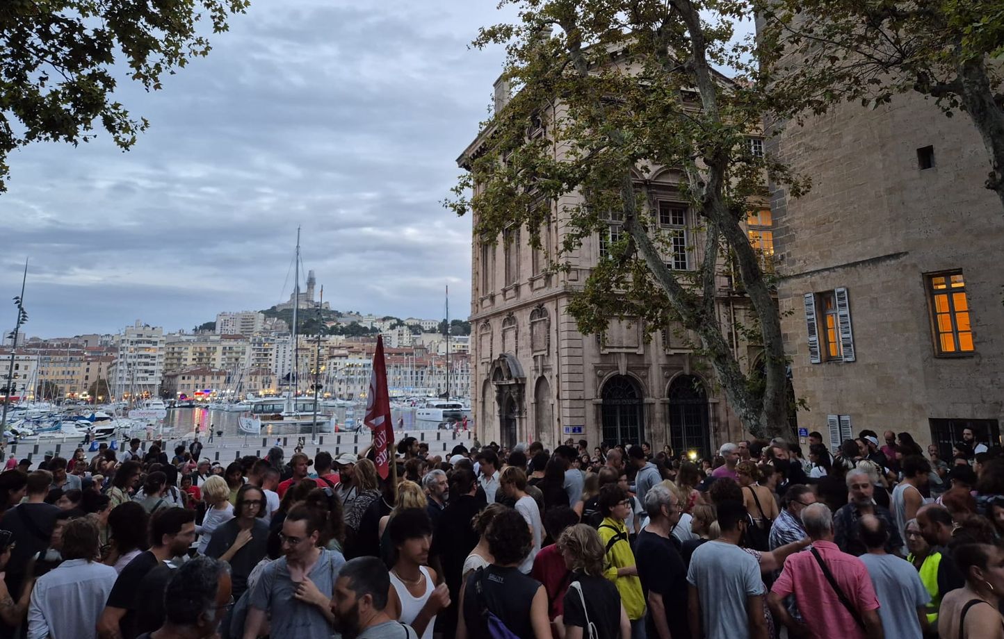 Démission de François Bayrou : mobilisation à Marseille pour dénoncer les politiques du gouvernement