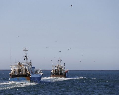 Deux navires partent de Cherbourg pour transporter du combustible nucléaire MOX vers le Japon