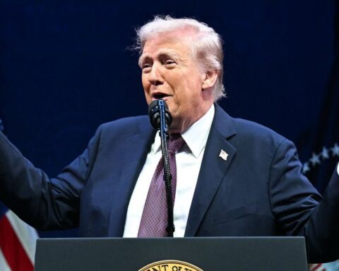 Donald Trump condamné à verser 83 millions de dollars pour diffamation envers E. Jean Carroll