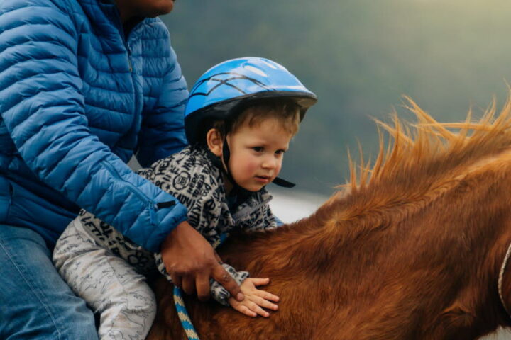 Efficacité des thérapies complémentaires chez les personnes autistes : une étude française remet en question leur validité