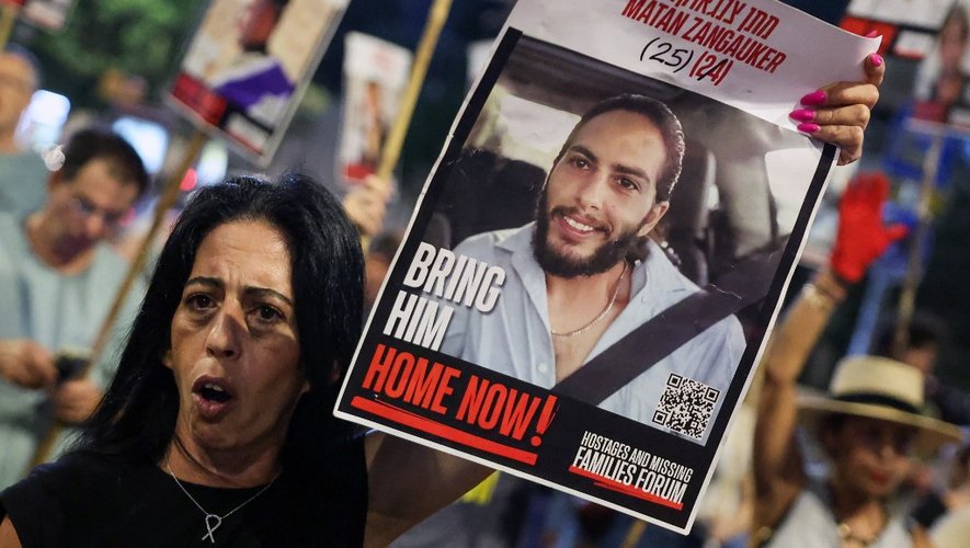 Einav Zangauker, mère d'otage, menace Netanyahu de poursuites pour meurtre si son fils revient mort