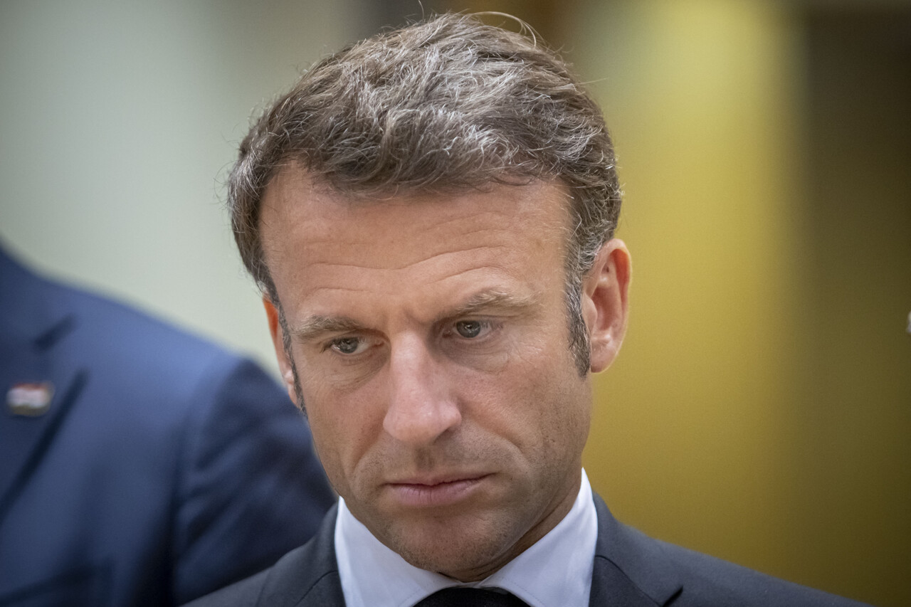 Emmanuel Macron atteint un nouveau seuil d'impopularité avec seulement 17% d'opinions favorables