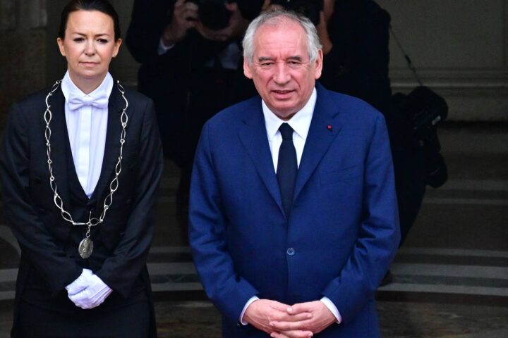 François Bayrou lance une mission sur l'impact du changement climatique en France