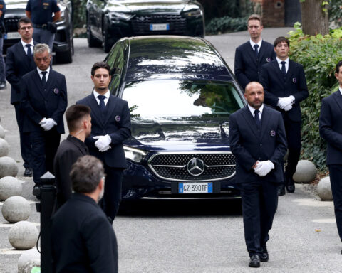 Giorgio Armani, 1934-2025 : des funérailles privées à Rivalta, en hommage au créateur