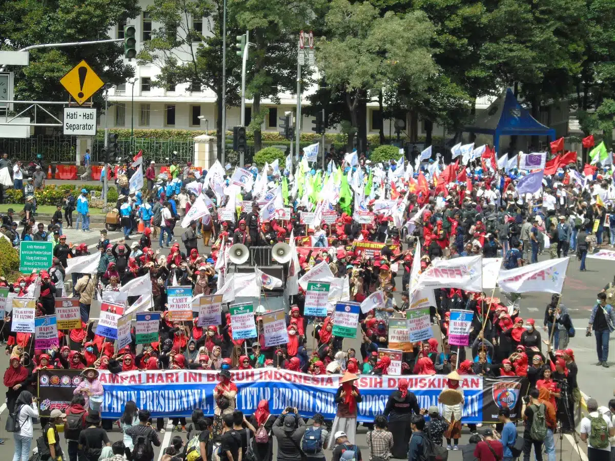 Grève générale du 18 septembre : une mobilisation susceptible de paralyser l'ensemble de la France.