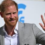 Harry peut-il améliorer ses relations avec sa famille royale lors de sa visite au Royaume-Uni ?