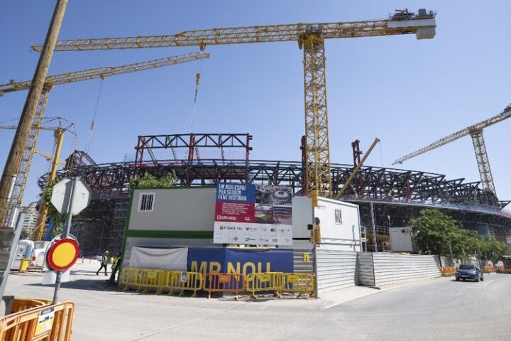 Intervention policière au Camp Nou : des travaux interrompus pour absence de licence