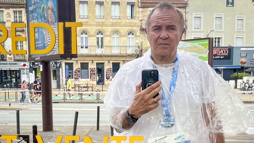 Jean-Claude Coutausse, photojournaliste, participe aux Foulées du Petit Bleu à Agen