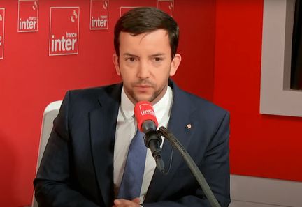 Jean-Philippe Tanguy (RN) critique la position "pitoyable" du PS sur un éventuel gouvernement