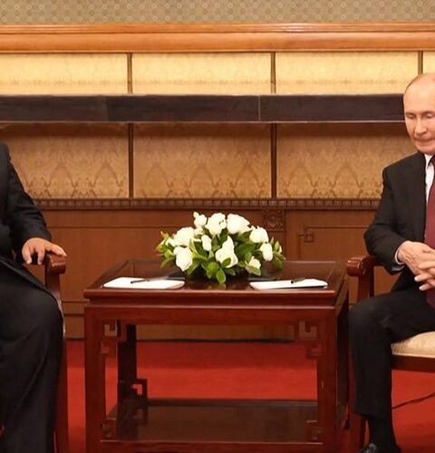 Kim Jong Un voyage avec ses toilettes privées pour protéger son ADN lors de sa rencontre avec Vladimir Poutine