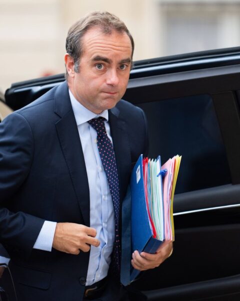 La nomination de Sébastien Lecornu suscite vives réactions dans la classe politique française