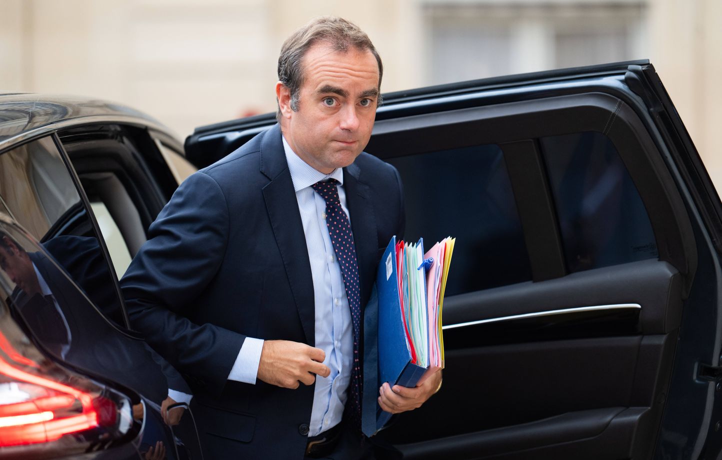 La nomination de Sébastien Lecornu suscite vives réactions dans la classe politique française