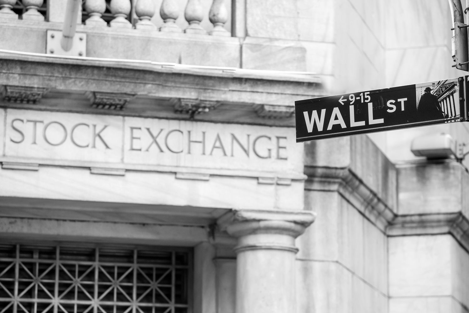 L'adoption institutionnelle des cryptomonnaies en phase précoce selon JPMorgan
