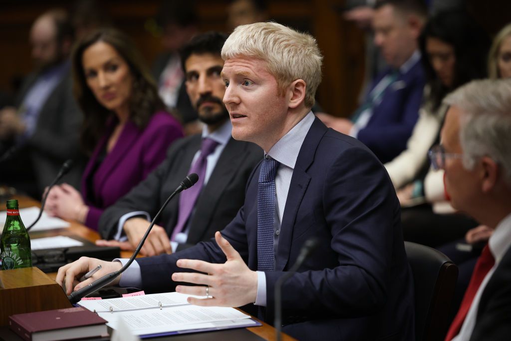 Le PDG de Stripe, Patrick Collison, explique l'adoption croissante des stablecoins par les entreprises