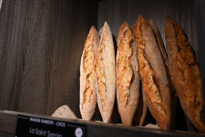 Lidl et Aldi relancent la guerre de la baguette avec leur offre à 29 centimes, indignant les boulangers