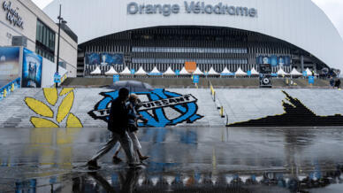 Ligue 1 : le match entre l'OM et le PSG reporté à cause des conditions météorologiques, un duel Dembélé – Yamal pour le Ballon d'Or inachevé.