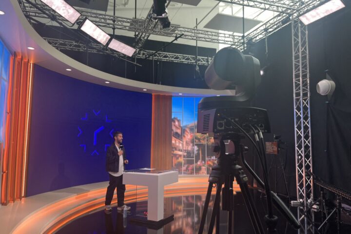 L'ultime répétition du JT de NOVO19 avant son lancement sur la TNT française