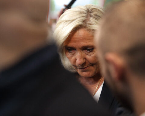 Marine Le Pen fixée sur son procès en appel du 13 janvier au 11 février 2026