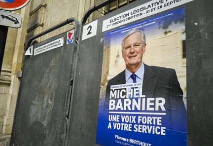 Michel Barnier arrive en tête du premier tour de la législative partielle à Paris avec plus de 45% des voix