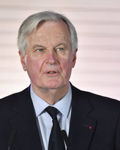 Michel Barnier largement en tête au premier tour des législatives partielles à Paris