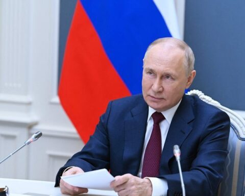 Poutine considère toute force armée occidentale en Ukraine comme une cible légitime
