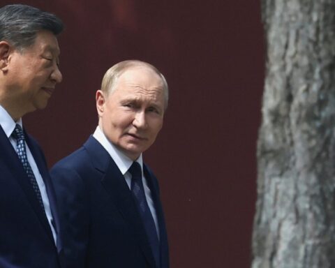Poutine et Xi réfléchissent à l'immortalité : enjeux et investissements de la Russie et de la Chine