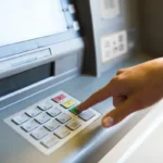 Que faire si votre argent venait à disparaître ? La BCE conseille de conserver des espèces à domicile.