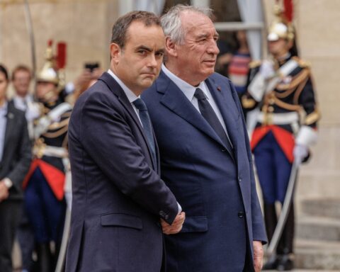 Sébastien Lecornu annonce la fin des « avantages à vie » pour les anciens ministres en janvier 2026