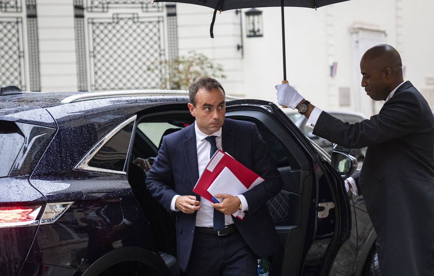 Sébastien Lecornu confirme une rencontre avec l’intersyndicale mercredi suite à leur ultimatum