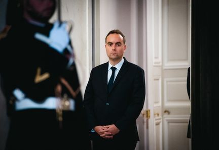 Sébastien Lecornu nommé Premier ministre : un parcours politique marqué par la proximité avec Emmanuel Macron