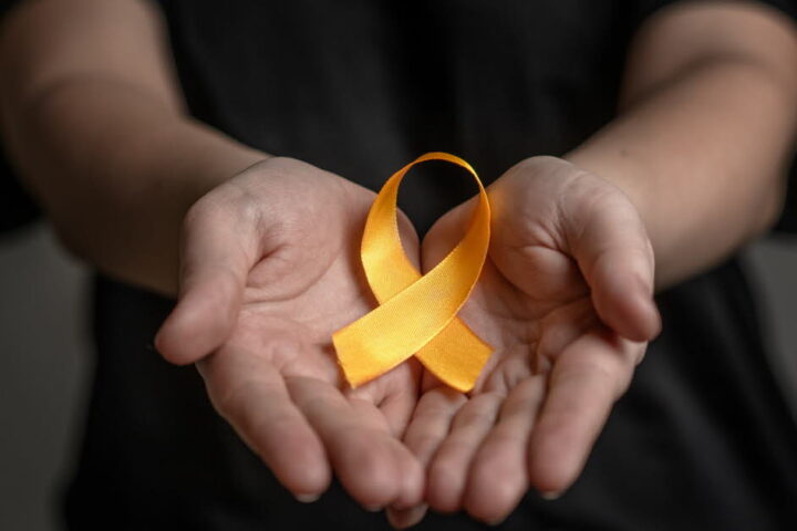 Septembre jaune : la France intensifie sa lutte contre le suicide avec le numéro 3114