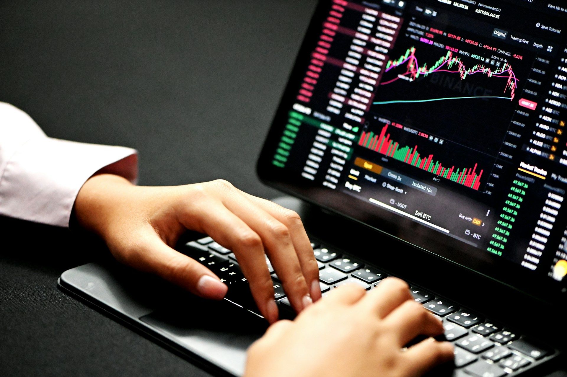 Tokenisation promet une 'liquidité améliorée', mais fait face à des obstacles majeurs, selon BofA