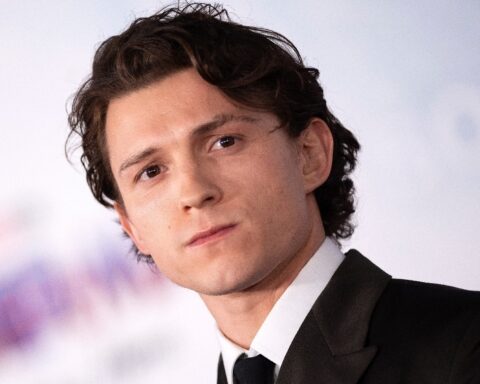 Tom Holland victime d'une commotion cérébrale sur le tournage de Spider-Man à Glasgow