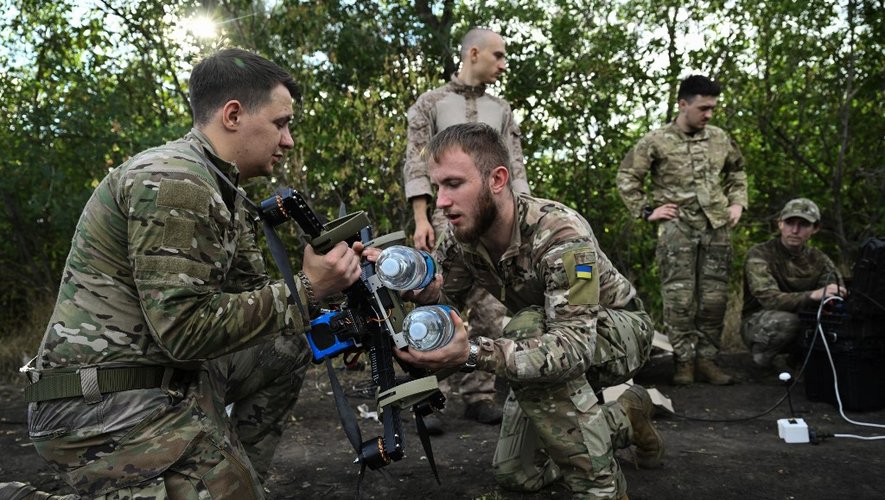 Ukraine lance une plateforme d’achats militaires : les brigades doivent tuer des soldats russes pour accumuler des points