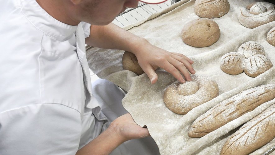Un boulanger de 29 ans poignardé à Grenoble alors qu'il interpellait des voleurs de pain