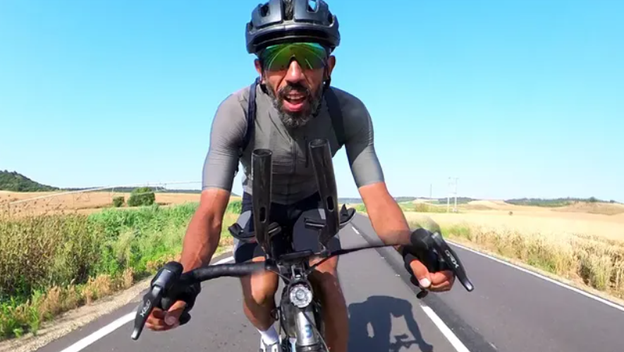 Un cycliste français arrêté en Russie alors qu'il tentait de battre un record mondial de distance