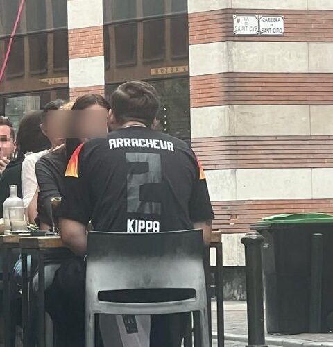 Un homme porte un maillot antisémite à Toulouse, le CRIF annonce un dépôt de plainte