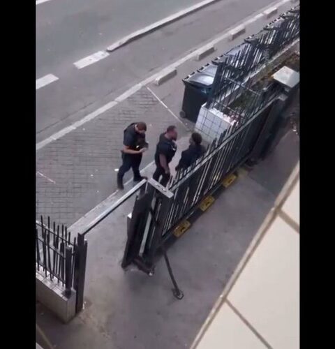 Une enquête ouverte après la diffusion d'une vidéo montrant un policier agressant un jeune à Saint-Denis