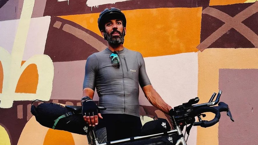 Une semaine sans sommeil pour la compagne du cycliste français arrêté en Russie, en attente de son procès