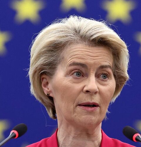 Ursula von der Leyen contrainte d'atterrir en Bulgarie après un brouillage GPS suspecté de la Russie