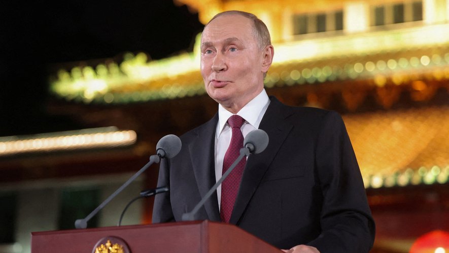 Vladimir Poutine : retour stratégique sur la scène internationale alors que la guerre en Ukraine se poursuit