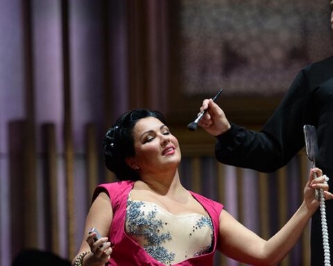 Appel à annuler les concerts de Netrebko à Zurich