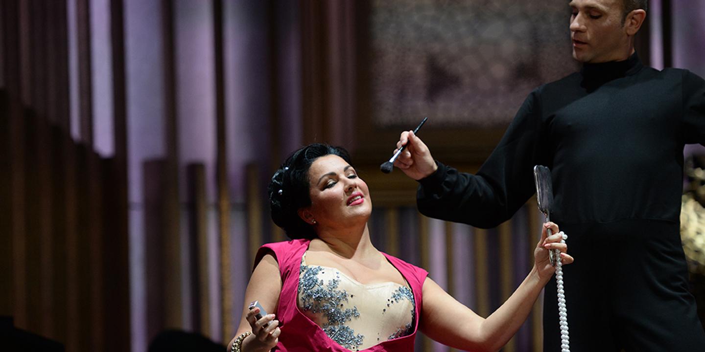 Appel à annuler les concerts de Netrebko à Zurich